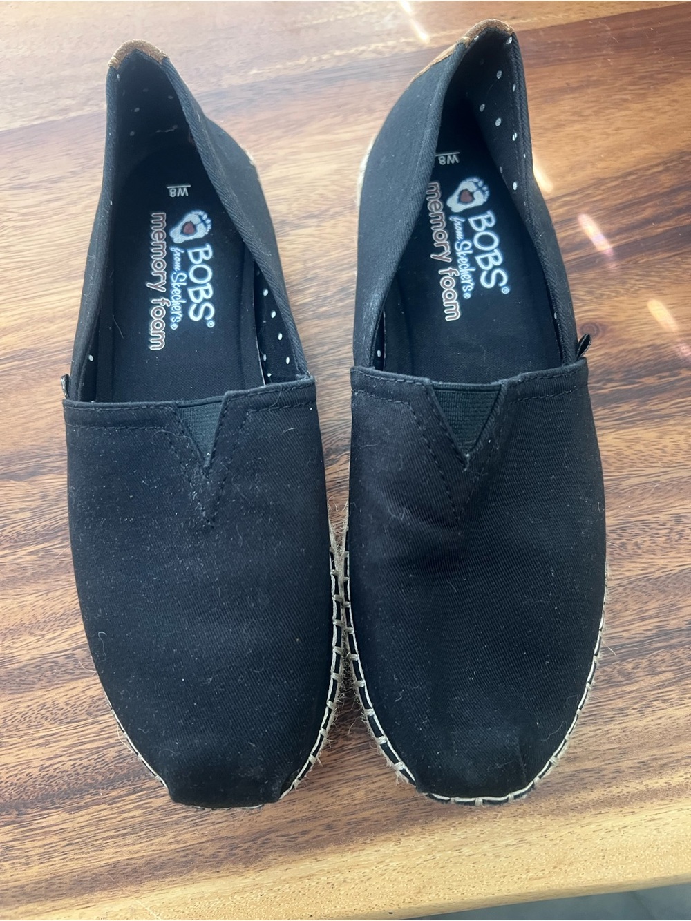 BOBS Women's/Unisex Black Slip-On Espadrille - size 8